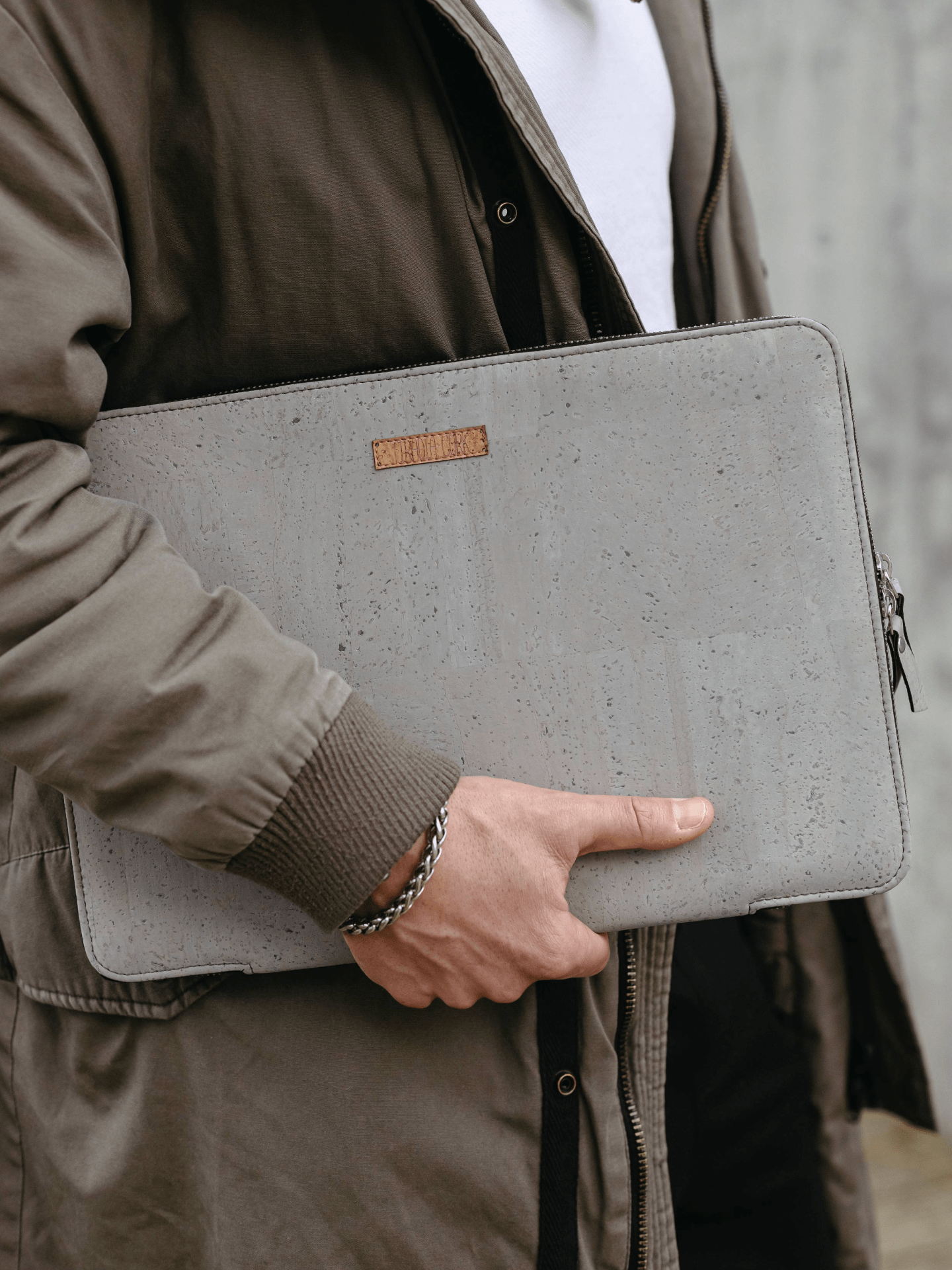 Protective Laptop Sleeve handcrafted from 100% natural cork - lightweight, hypoallergenic, waterproof - Black/Amy Green/Gray